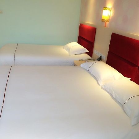 Super 8 Hotel Chengdu Airport Branch Room photo